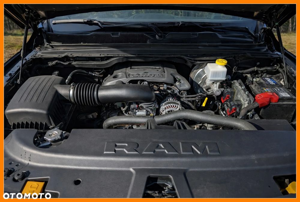 RAM 1500 Crew Cab Shortbed Limited - 21