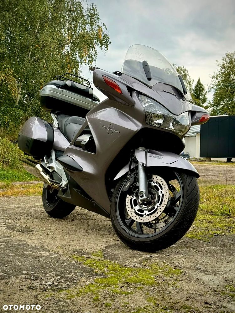 Honda ST