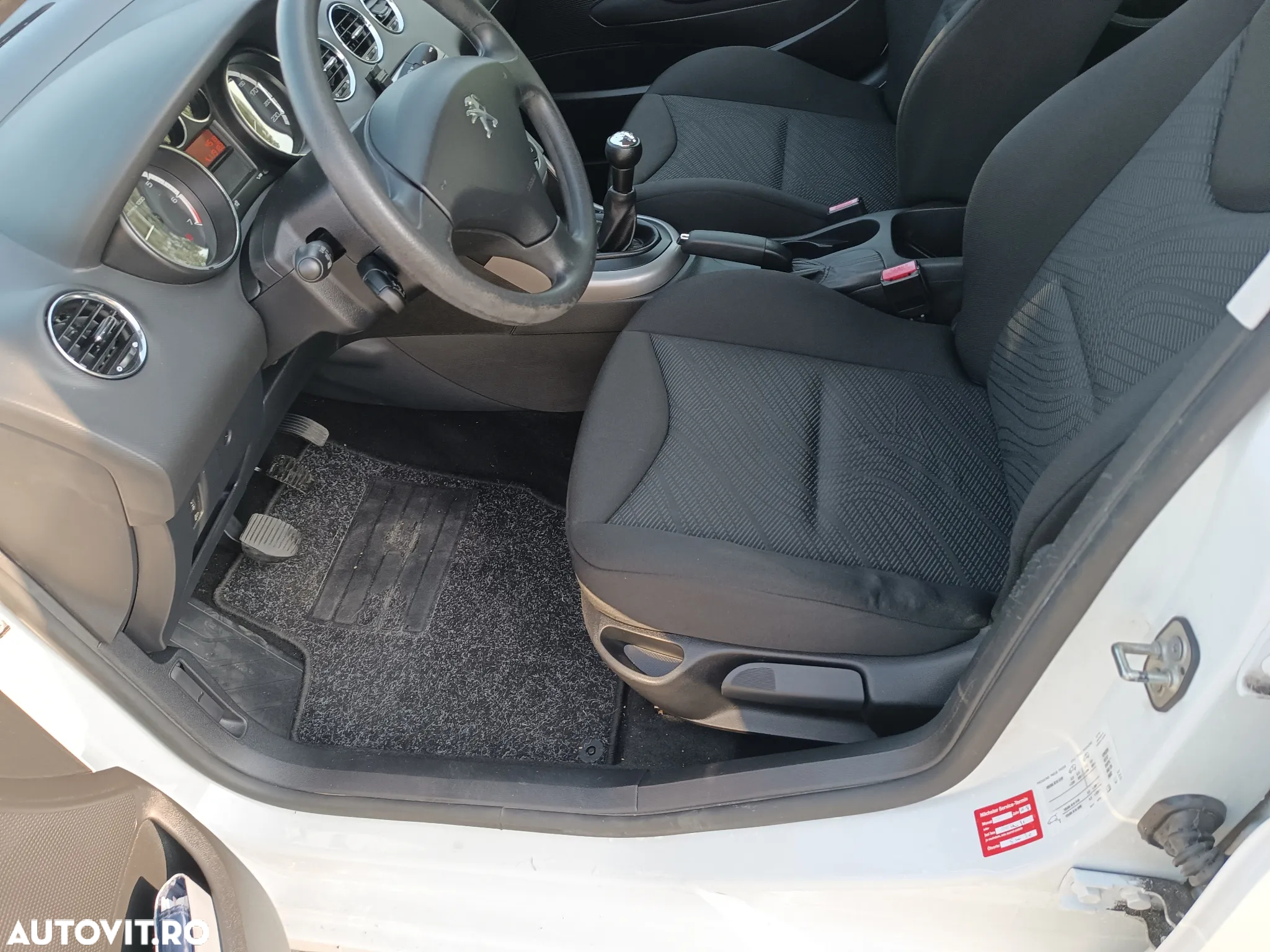 Peugeot 308 SW 100 VTi Tendance - 13