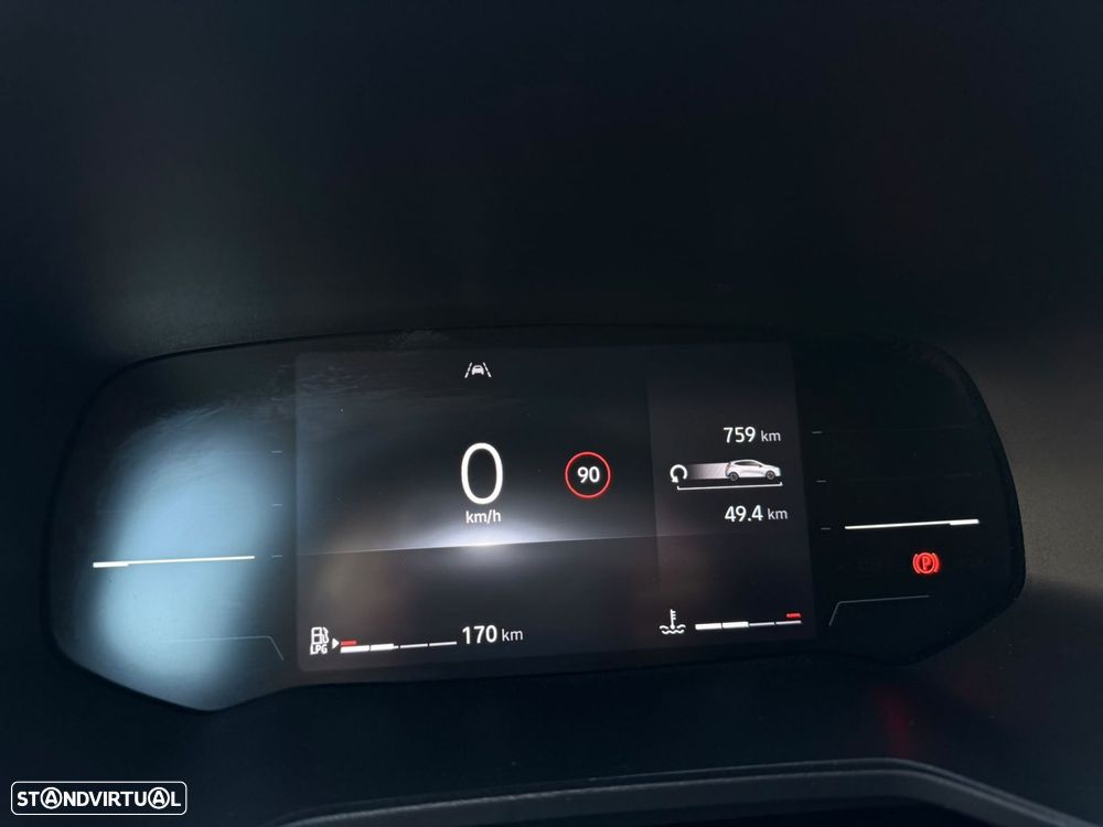 Renault Clio 1.0 TCe Evolution Bi-Fuel - 23
