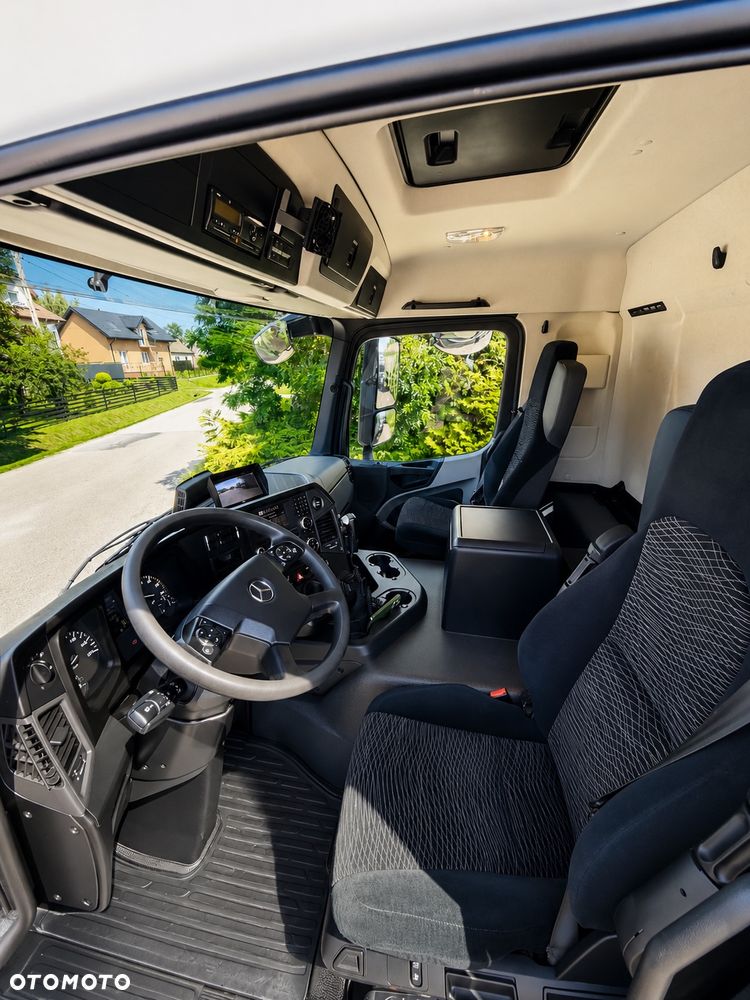 Mercedes-Benz ANTOS / 2535 / STAN IDEALNY ** NISKI PRZEBIEG 73.405 km **/ ACC / E 6 / MP 5 / BDF 7.15 , 7.45 M/ RAMA/ / DMC 27T / LED /OŚ SKRETNA / - 13