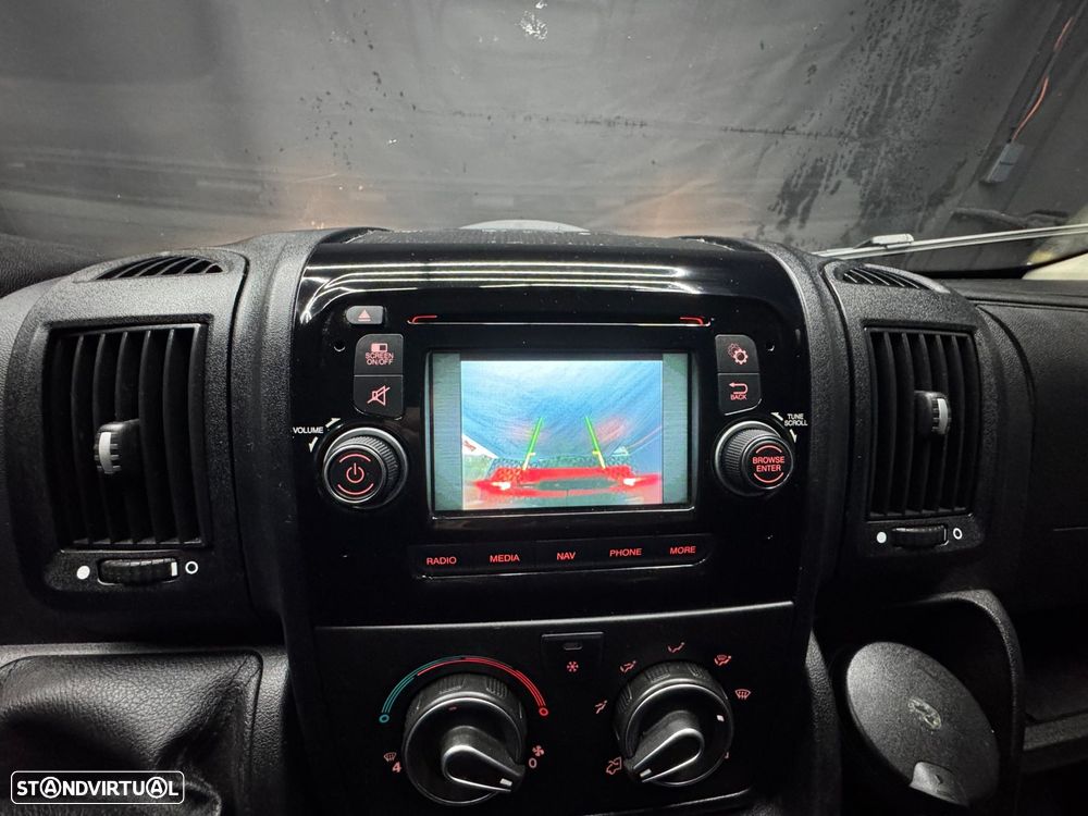 Peugeot Boxer Van (250) - 21