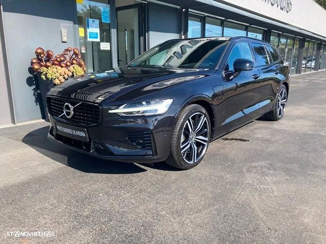 Volvo V60 2.0 T6 AWD TE Plus Dark - 1
