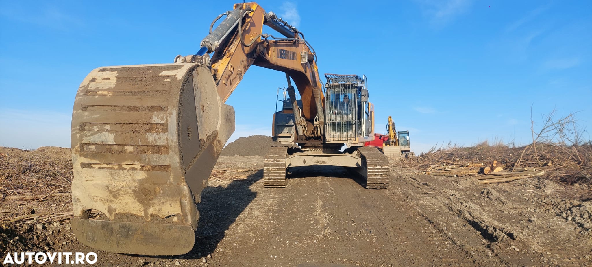 Liebherr R945 - 5