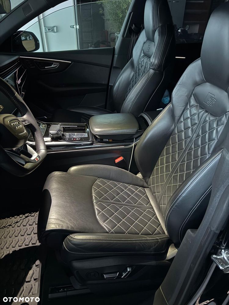 Audi SQ8 - 15