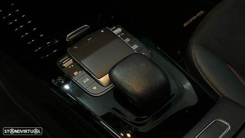 Mercedes-Benz CLA 220 d Shooting Brake AMG Line Aut. - 33