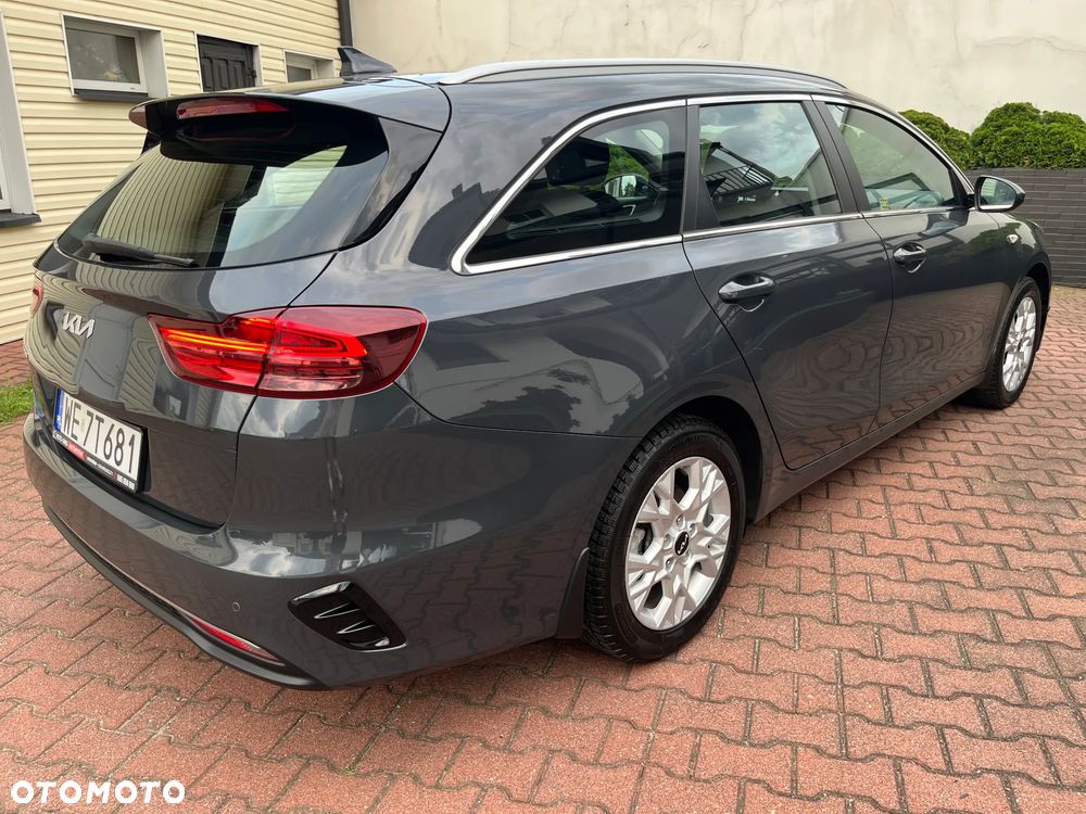 Kia Ceed 1.5 T-GDI M - 8