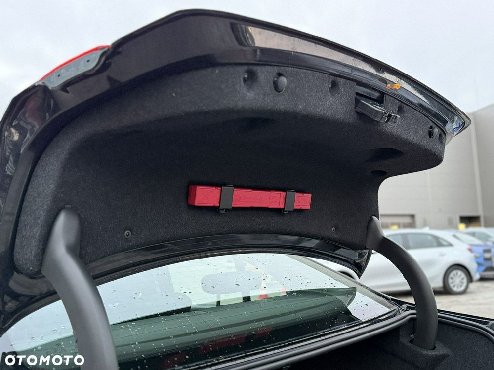 BMW Seria 3 316i - 34