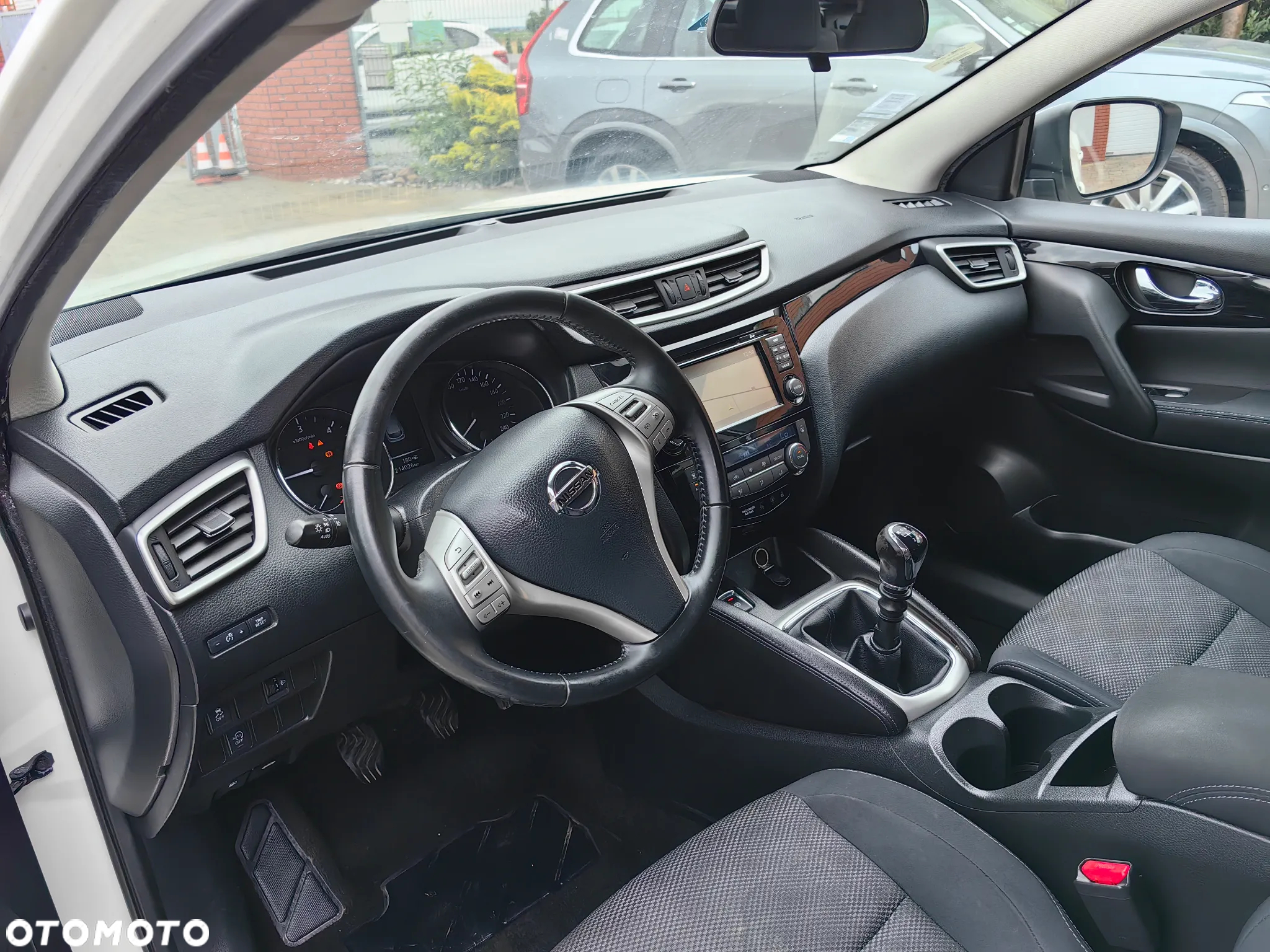 Nissan Qashqai 1.5 dCi Tekna - 12