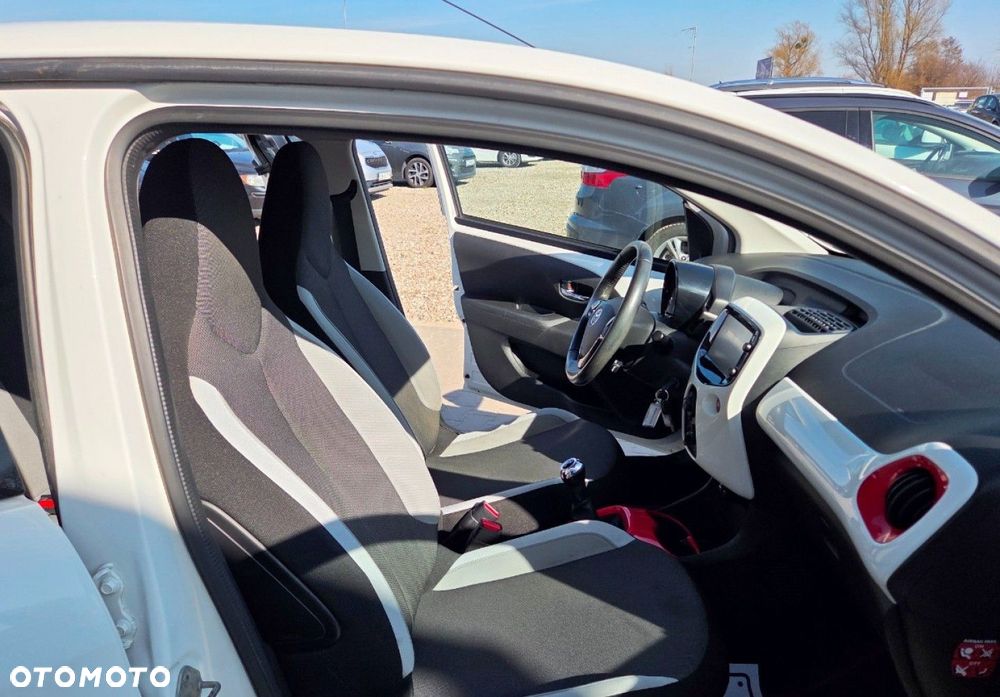 Toyota Aygo - 16