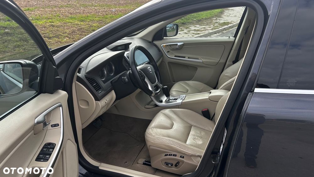 Volvo XC 60 - 13