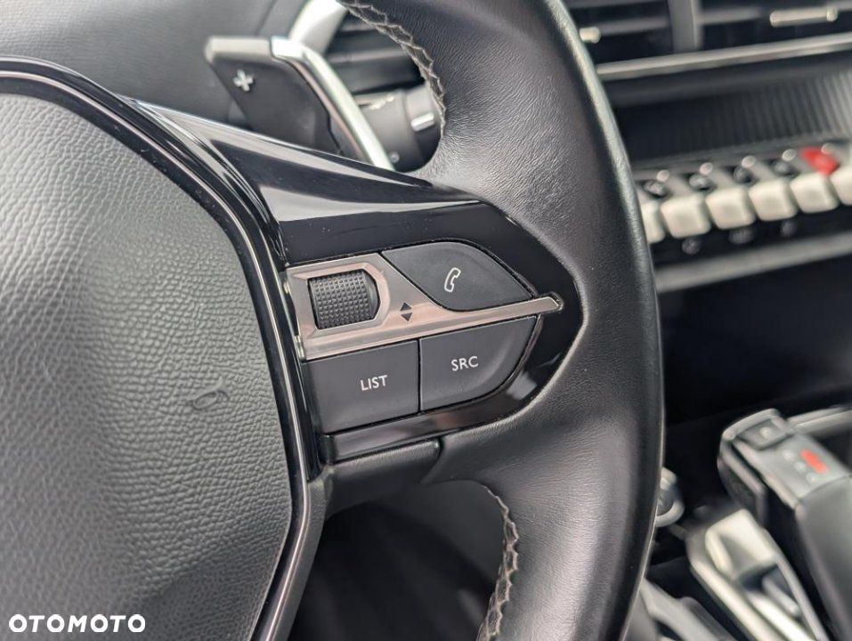 Peugeot 5008 - 23