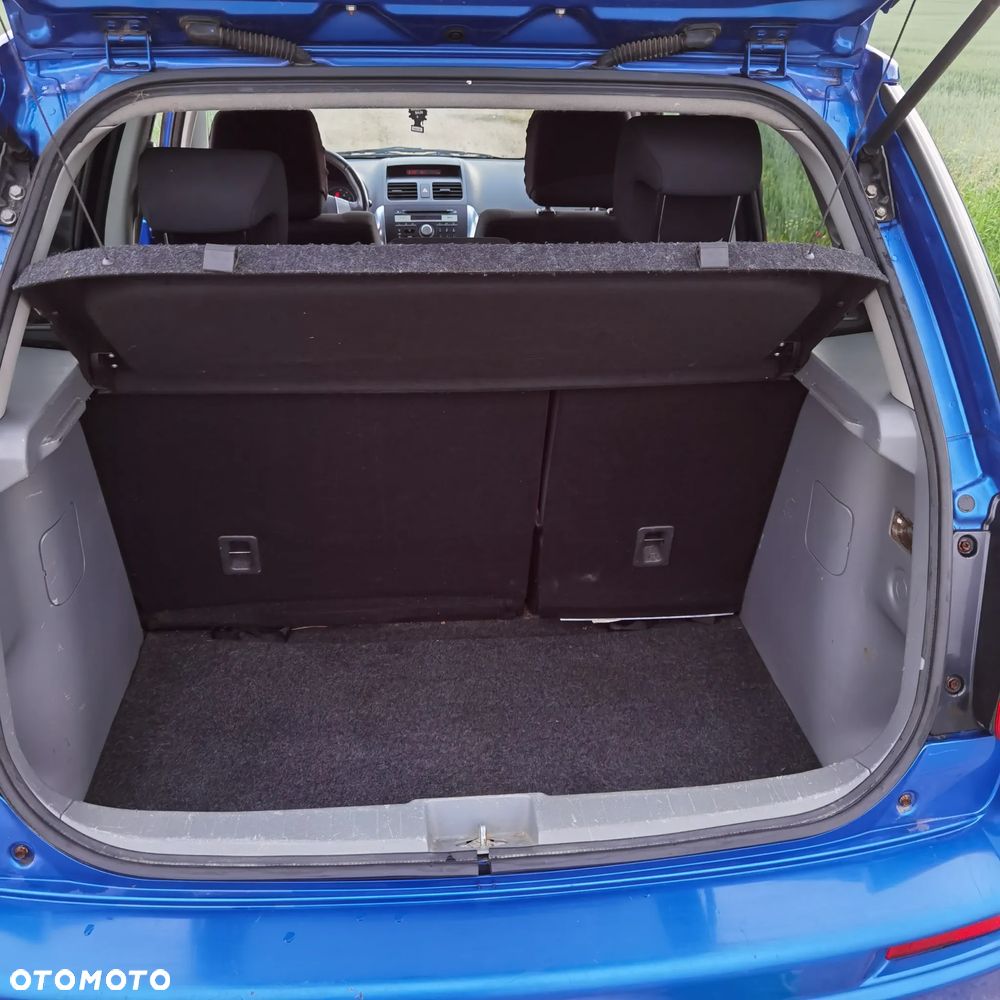 Suzuki SX4 1.6 GLX / Comfort - 15
