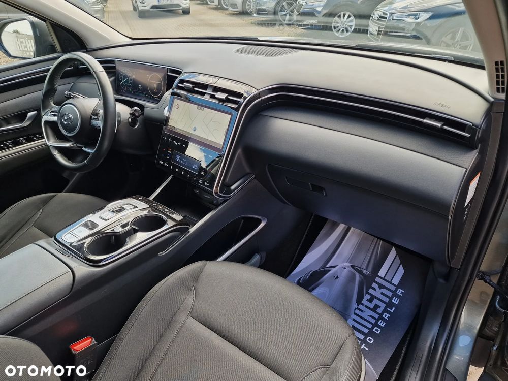 Hyundai Tucson 1.6 T-GDi HEV Modern 2WD - 21
