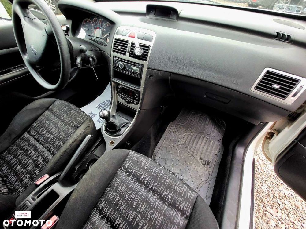 Peugeot 307 - 16