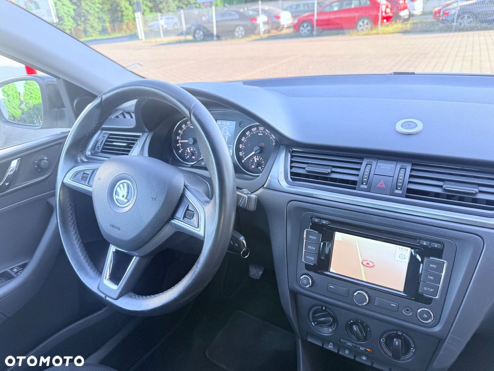 Skoda RAPID 1.6 TDI Monte Carlo Green tec - 9