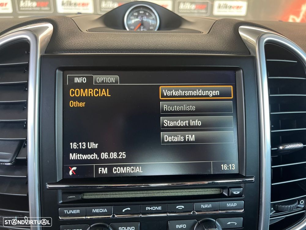 Porsche Cayenne Standard - 44