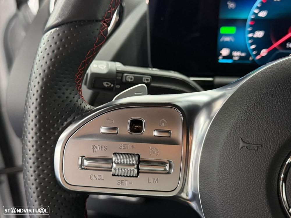 Mercedes-Benz GLA 250 e AMG Line - 18