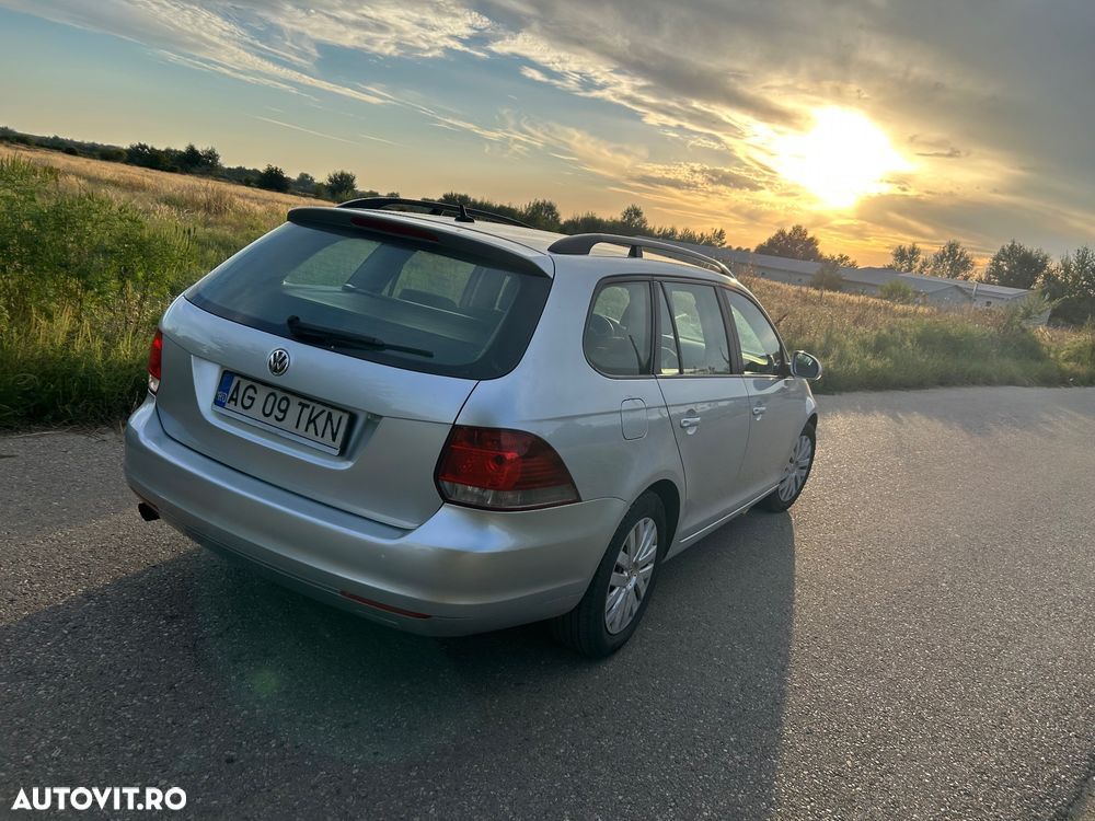 Volkswagen Golf - 3