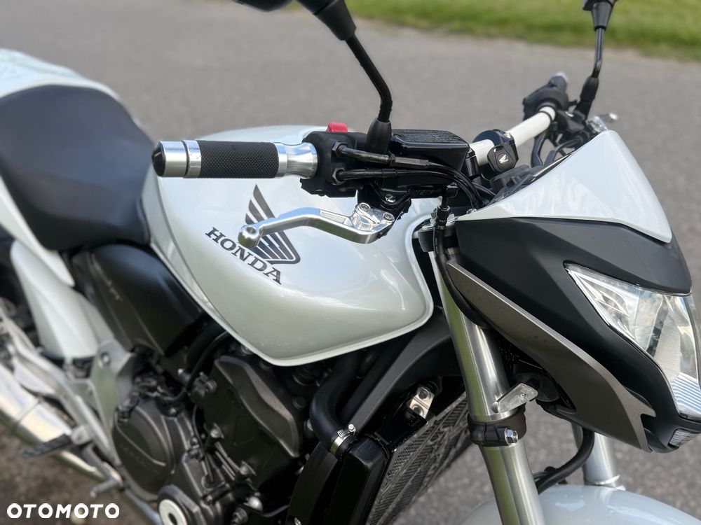 Honda Hornet - 19
