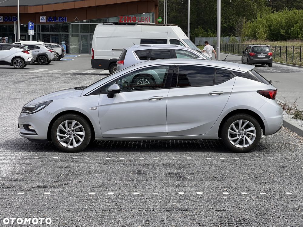 Opel Astra 1.6 CDTI Dynamic S&S - 8