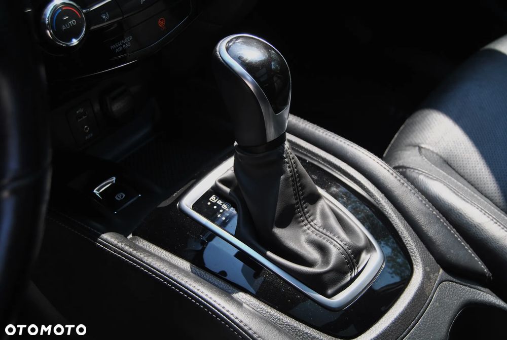 Nissan X-Trail - 17