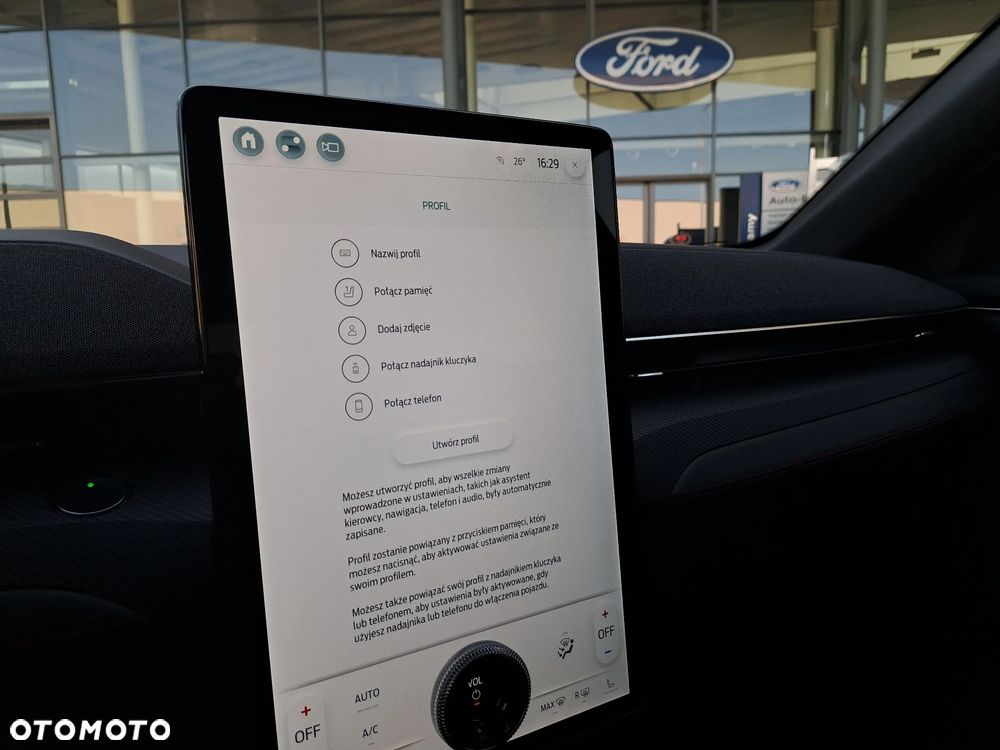 Ford Mustang Mach-E 75kWh AWD Premium - 34