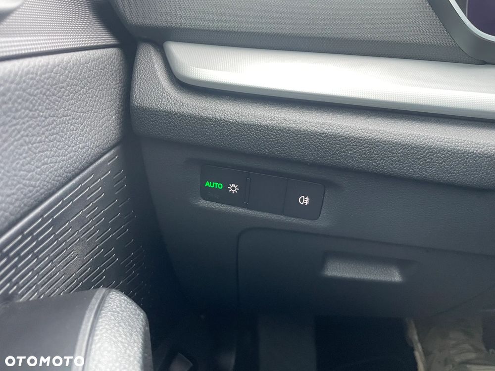 Skoda Octavia 2.0 TDI DSG Selection - 24