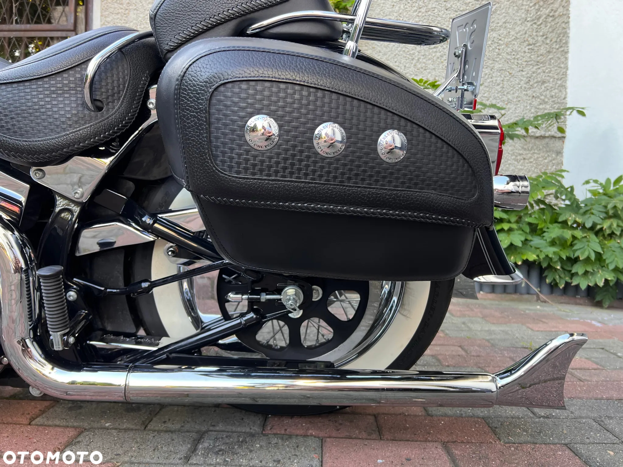 Harley-Davidson Softail Deluxe - 30