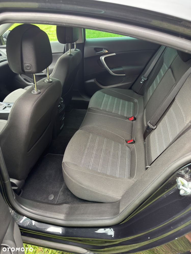 Opel Insignia - 13