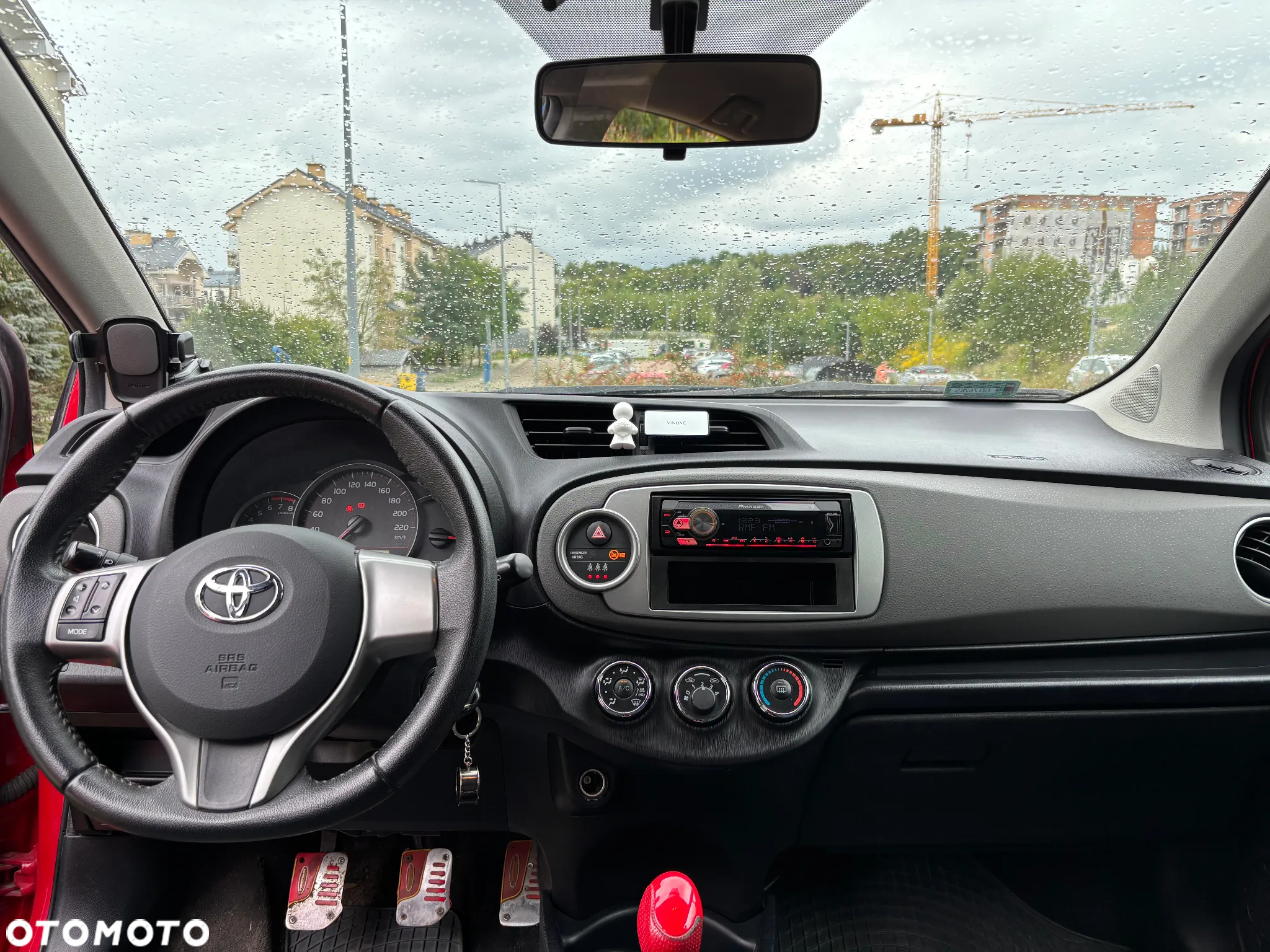 Toyota Yaris - 7