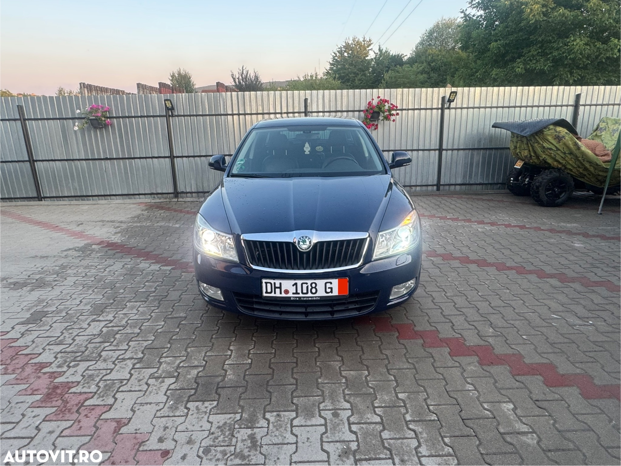 Skoda Octavia Combi 2.0 TDI Ambiente DSG - 12