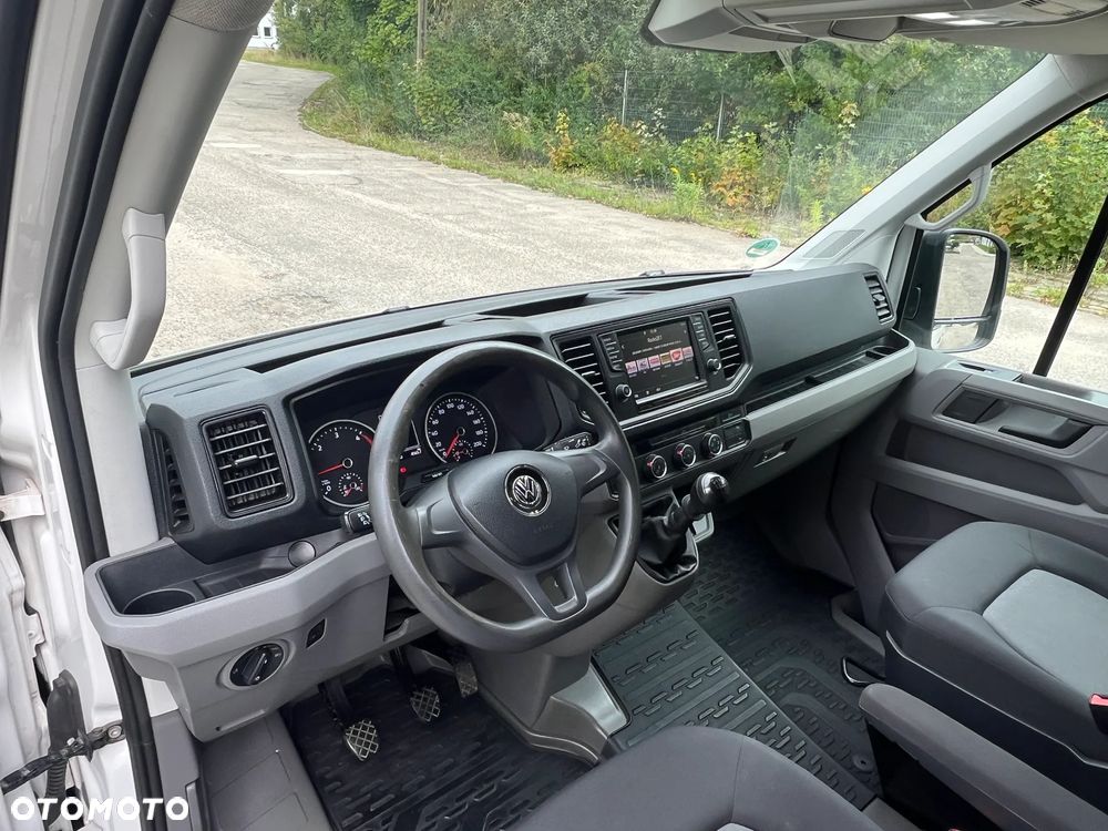 Volkswagen CRAFTER - 11