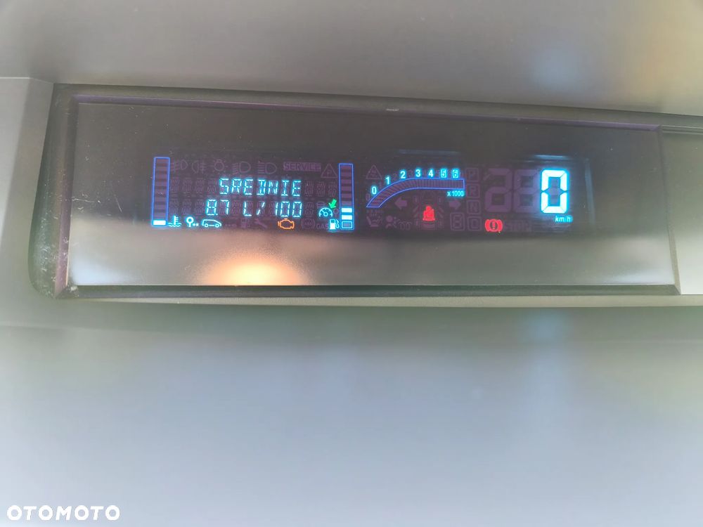 Renault Espace 2.0 dCi Expression - 9