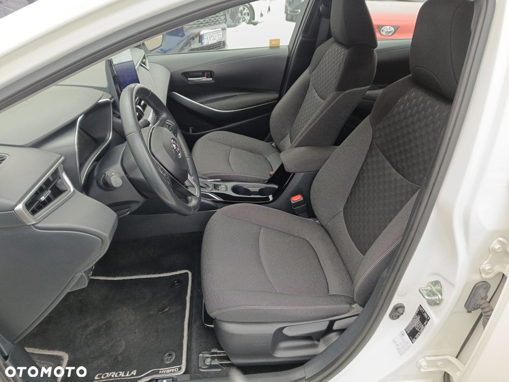 Toyota Corolla 1.8 Hybrid Comfort - 12