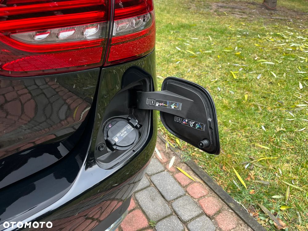 Mercedes-Benz Klasa C 300 de 9G-TRONIC Avantgarde - 17