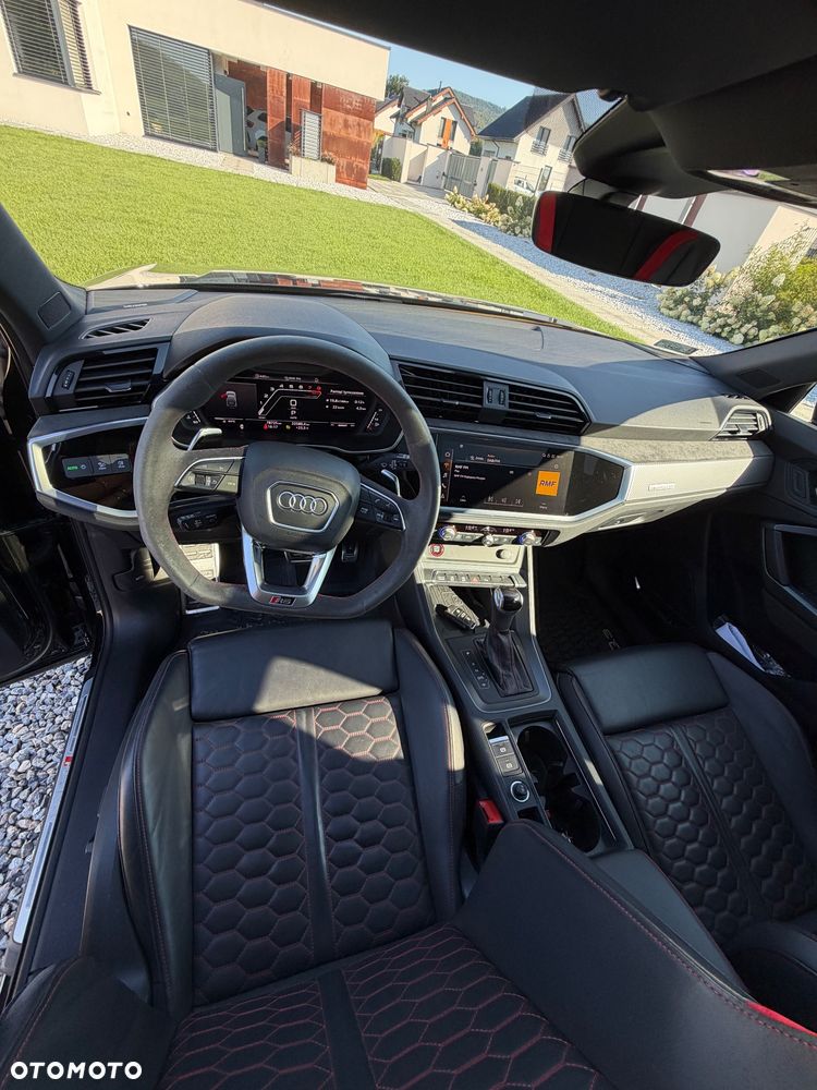 Audi RS Q3 2.5 TFSI quattro S tronic - 8