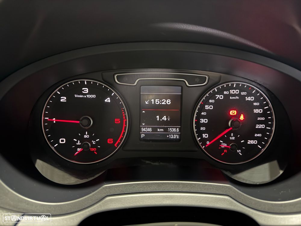 Audi Q3 2.0 TDI quattro S tronic - 22