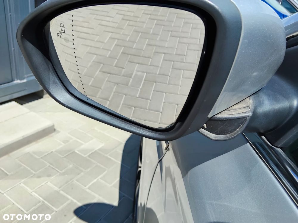 Renault Megane TCe 160 GPF BOSE EDITION - 10