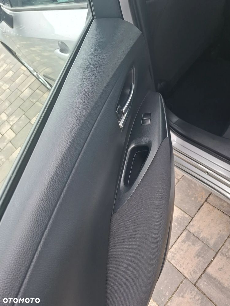 Toyota Corolla 1.6 Comfort - 23