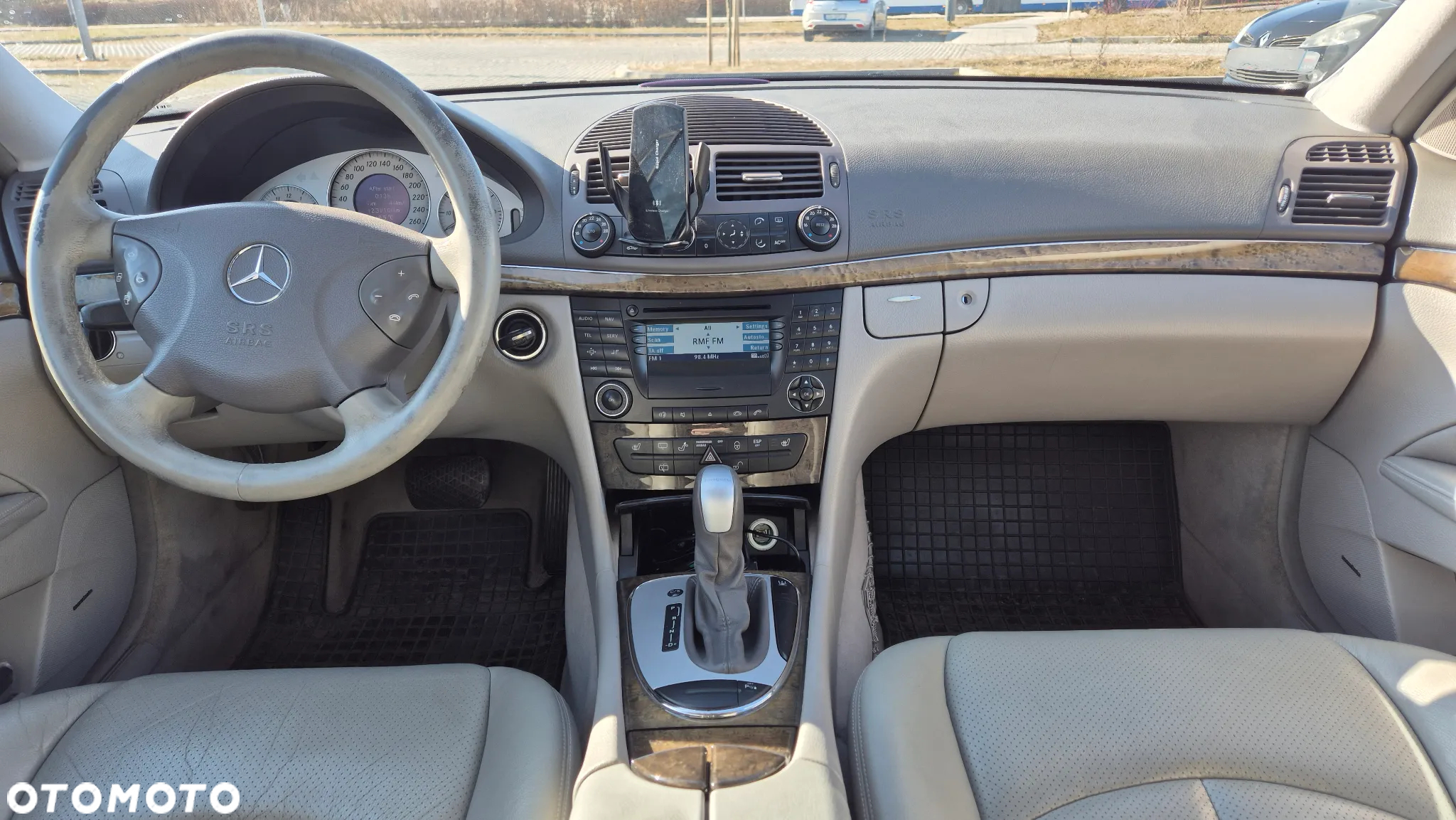 Mercedes-Benz Klasa E 200 T Kompressor Automatik Avantgarde - 6