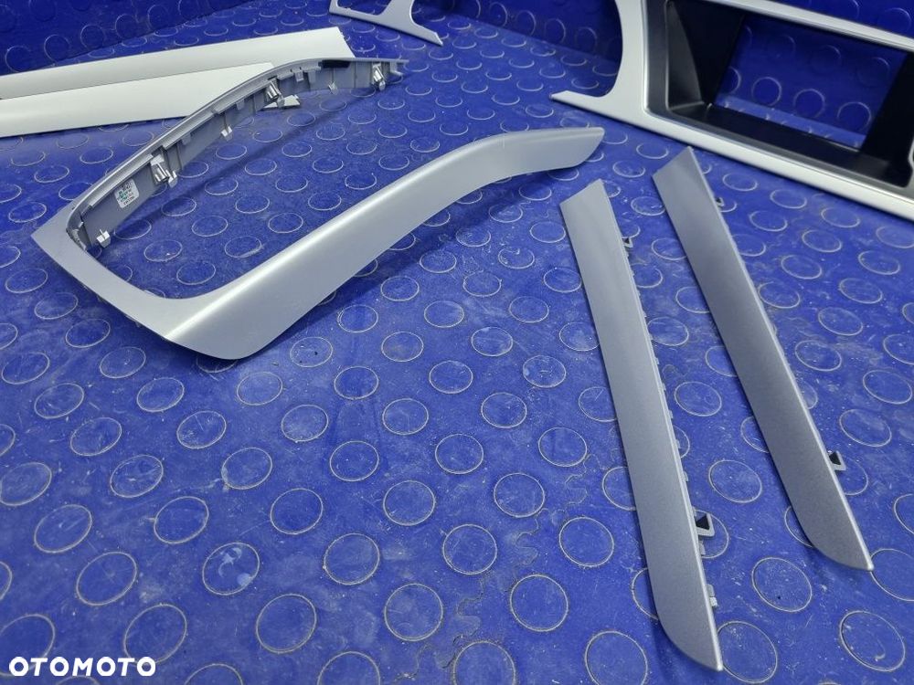 DEKORY listwy ozdobne AUDI A5 8T Sportback deski rozdzielczej komplet - 5