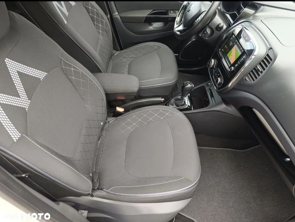 Renault Captur TCe 120 EDC Luxe - 31