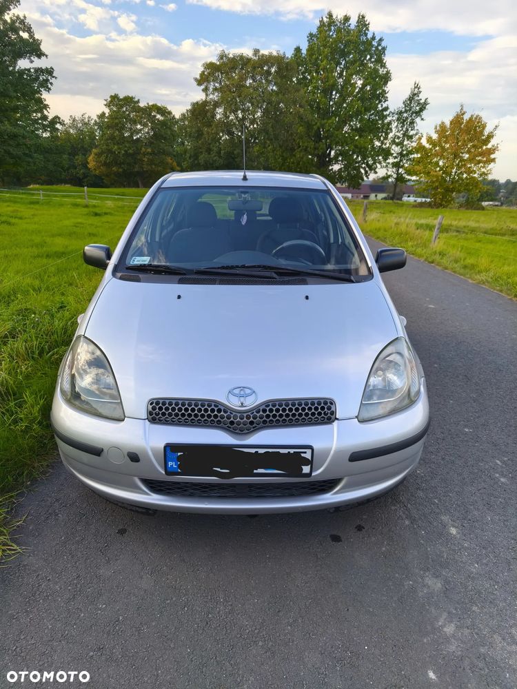 Toyota Yaris - 3