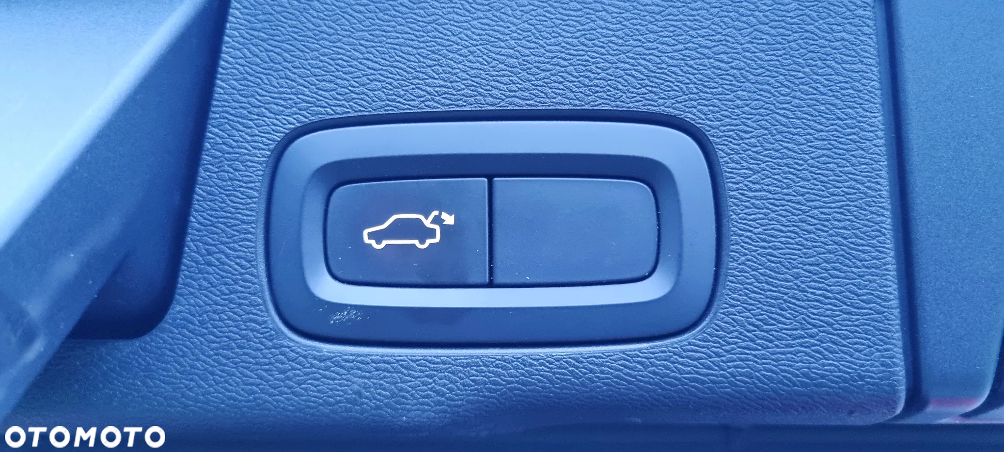 Volvo XC 60 D4 Geartronic Momentum Pro - 29
