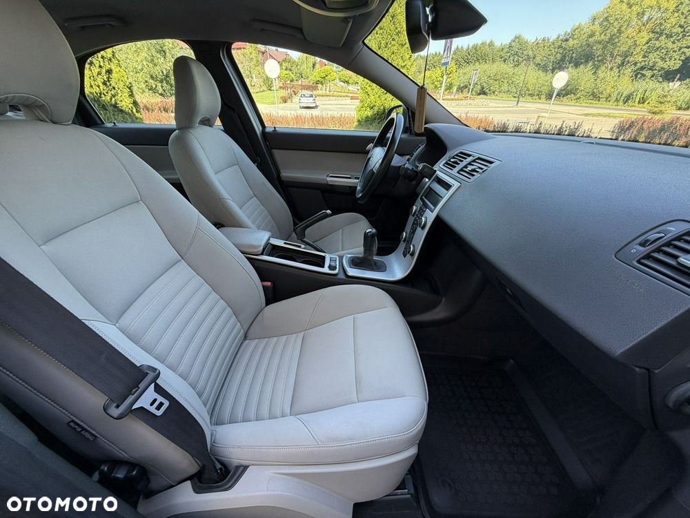 Volvo S40 - 9