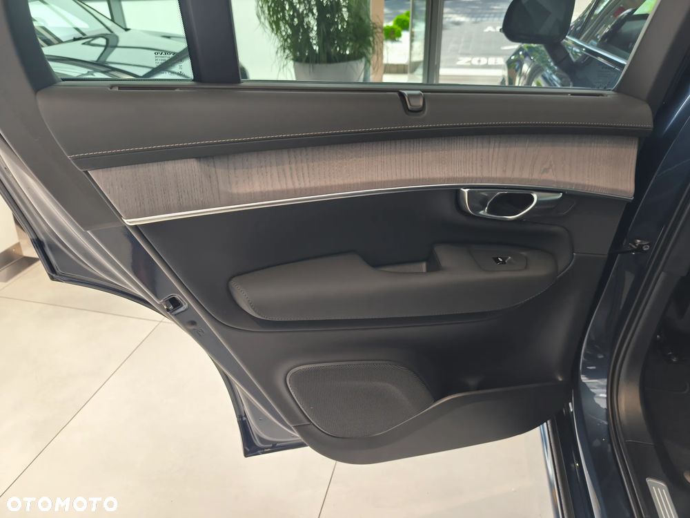 Volvo XC 90 B5 B AWD Ultra Dark 7os - 14