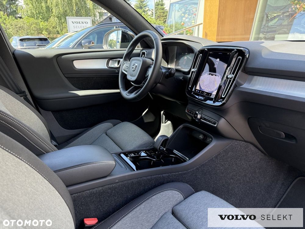 Volvo XC 40 - 29