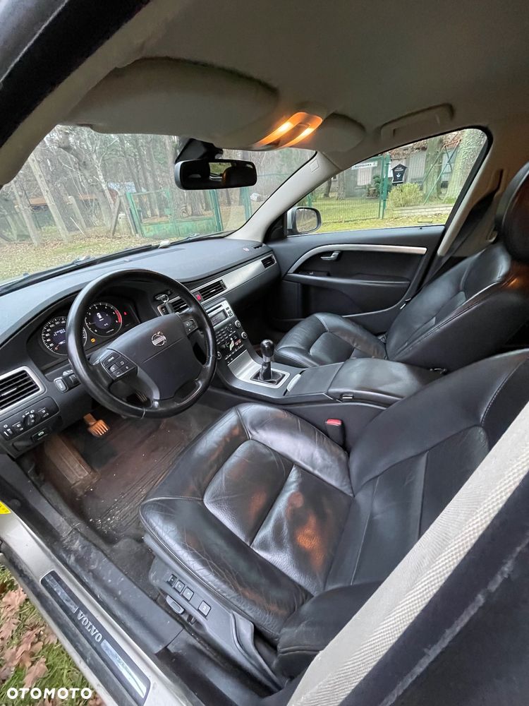 Volvo V70 2.0D Summum - 8