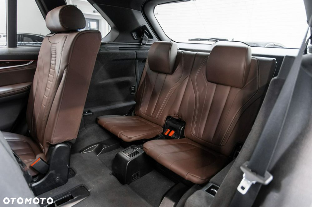 BMW X5 xDrive35i - 5